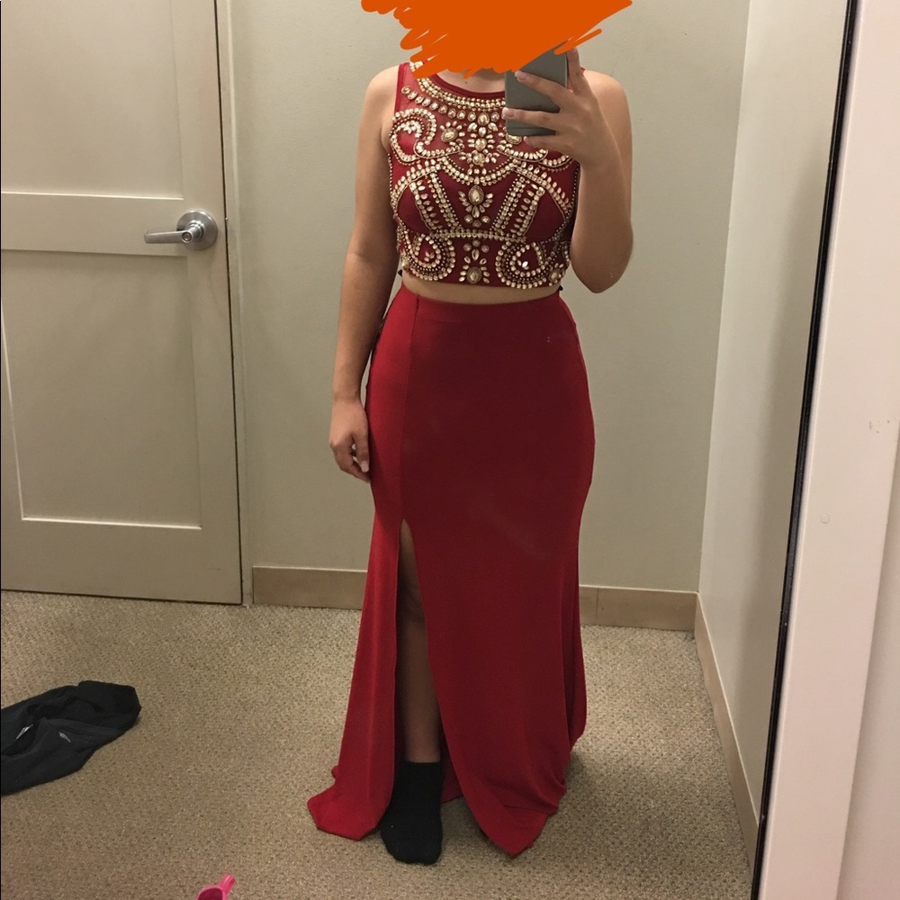 Dress - Picture 4 of 4